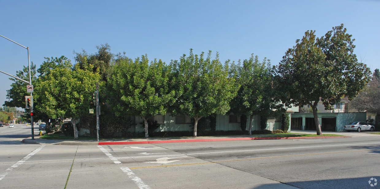 Building Photo - 1401 Monterey Rd