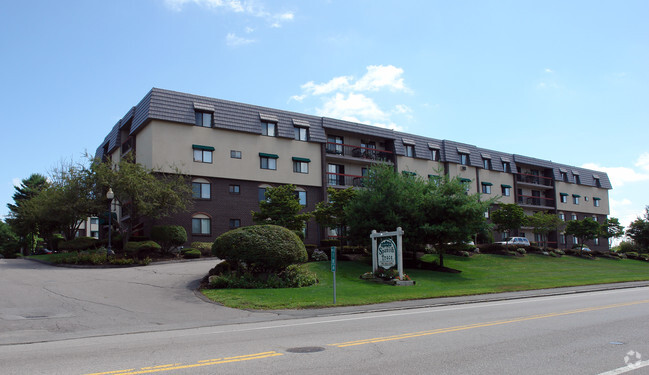 Building Photo - Spanish Trace Apartments