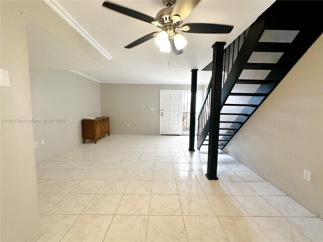Foto del edificio - 9009 NE 4th Avenue Rd