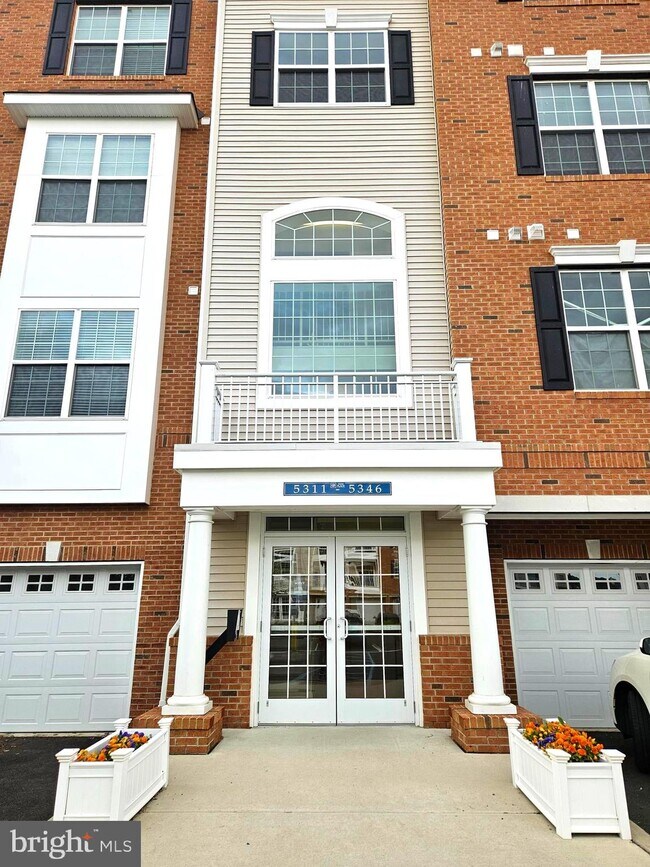Foto del edificio - 5313 Palomino Ct