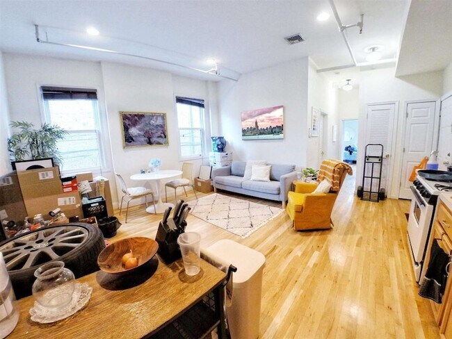 Foto del edificio - 62 4th St