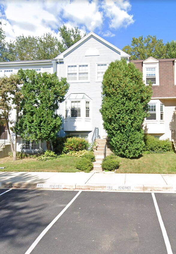 Foto principal - 846 Bayridge Dr