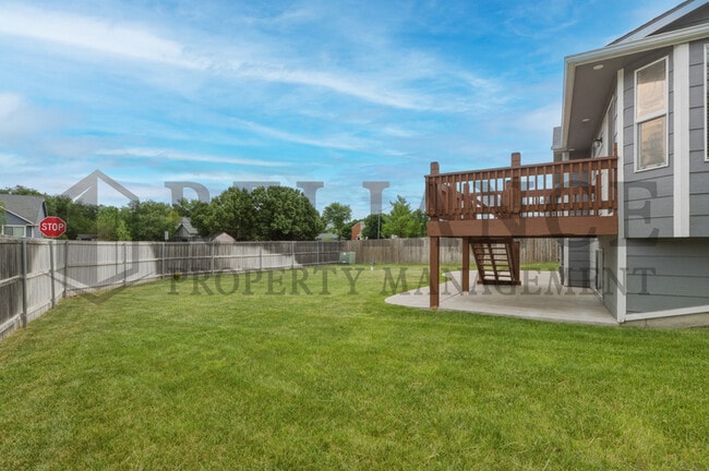 Building Photo - 1726 Black Oak Ct