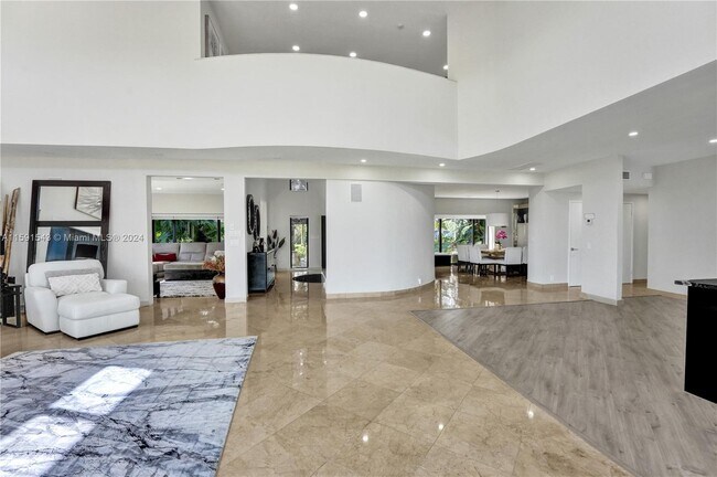 Foto del edificio - 5306 White Oak Ln