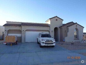 Building Photo - 6881 Electra Ave