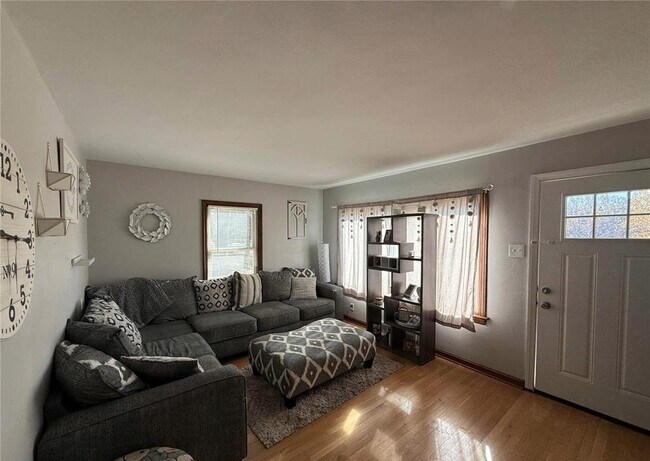 Foto del edificio - 3311 Marbury Dr