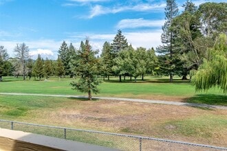 Building Photo - 3068 Yulupa Ave