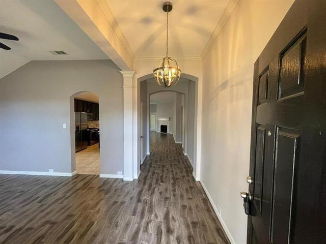 Foto del edificio - 6937 Willow Crest Dr