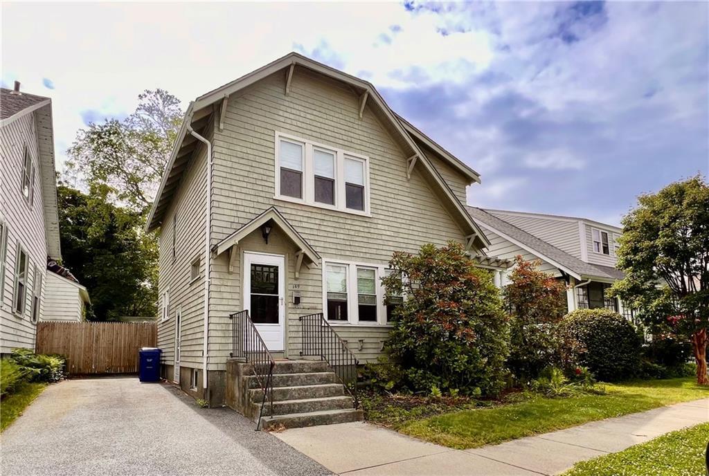 189 Gibbs Ave, Newport, RI 02840 House Rental in Newport, RI