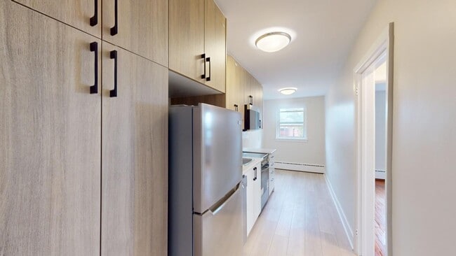 Interior Photo - 240 Stewart