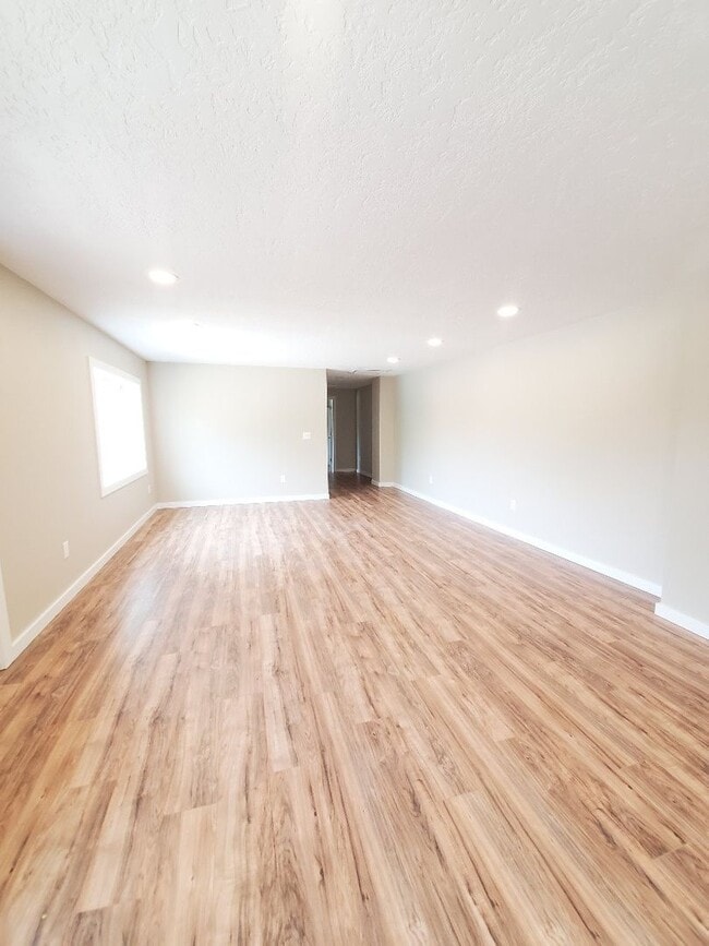 Building Photo - Cute Nampa Apartment