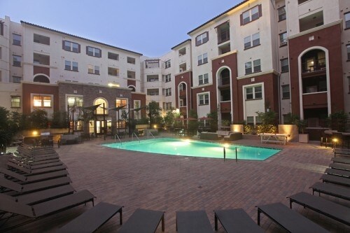 Foto principal - Iconic on Alvarado: Off-Campus Student Housing