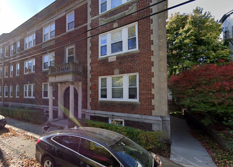 Foto del edificio - 12 Gray St