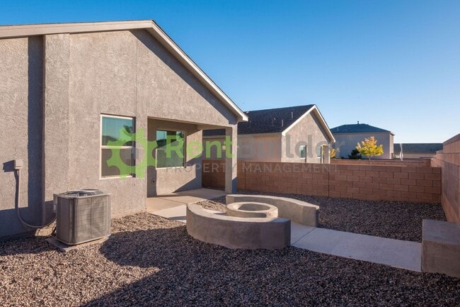 Building Photo - CHECK OUT THIS BRAND NEW DR HORTON HOME - ...