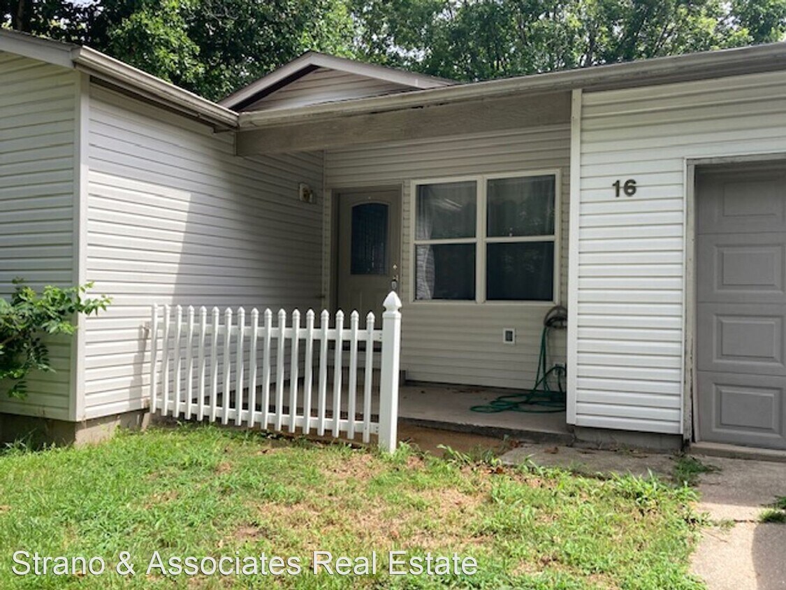 Primary Photo - 3 br, 2.5 bath House - 16 Saddlewood Lane