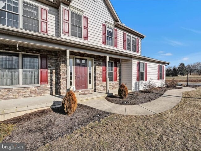 Building Photo - 405 Millbach Rd