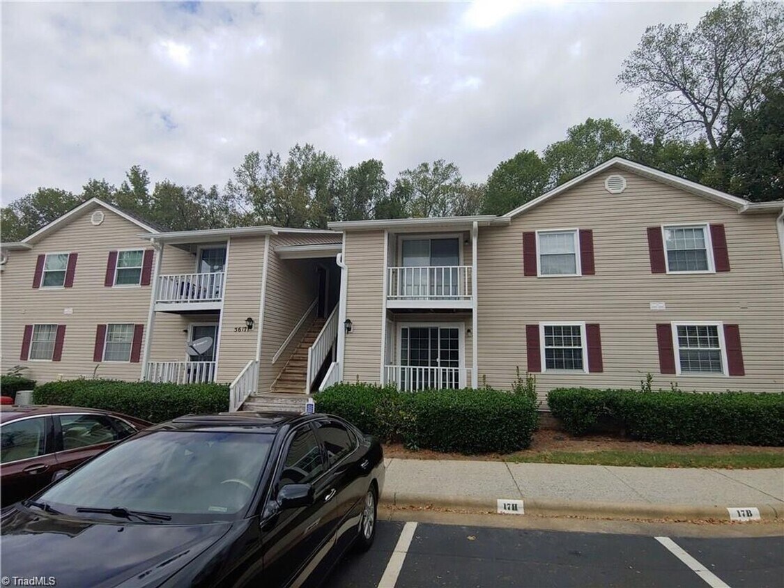 Primary Photo - Condo near Guilford College!