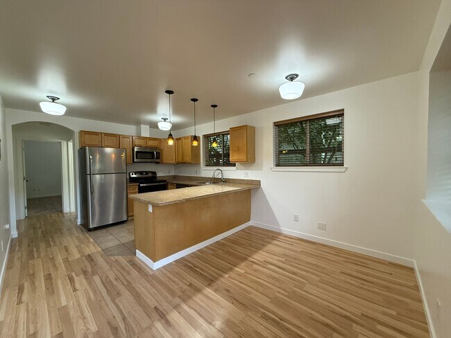 Foto del edificio - 3304 Claremont Ave S