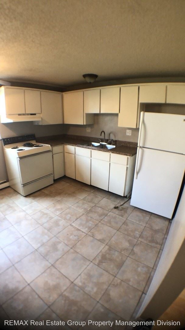 Foto del edificio - 4315 Lashelle Ave