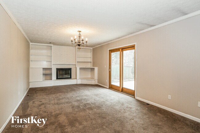 Building Photo - 2049 Stowbridge Rd