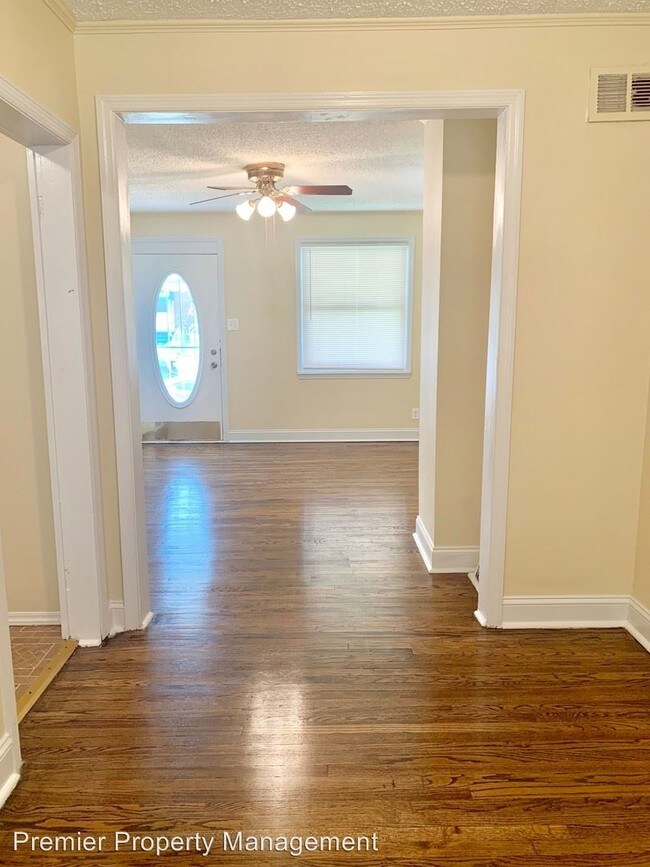Building Photo - 2 br, 1 bath House - 3801 10th Street