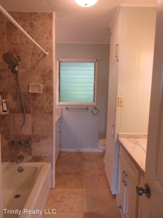 Building Photo - 4 br, 2.5 bath House - 3959A Koko Dr