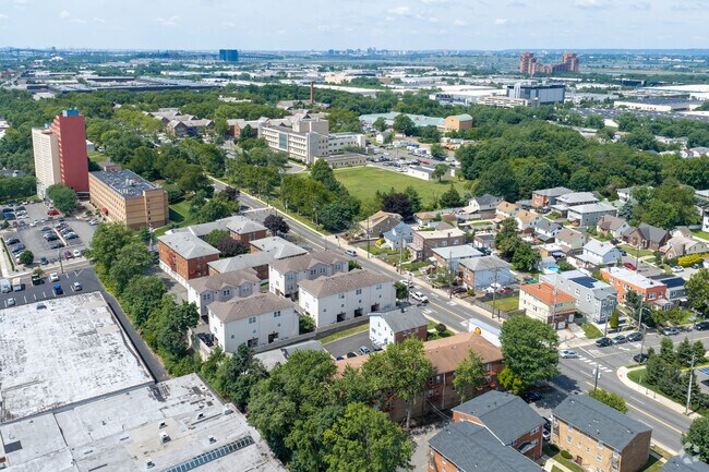 Aerial Photo - City View Townhouses