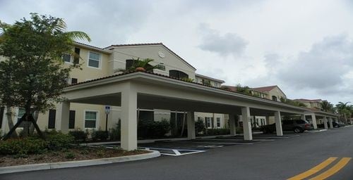 Foto del edificio - 3501 W Boynton Beach Blvd