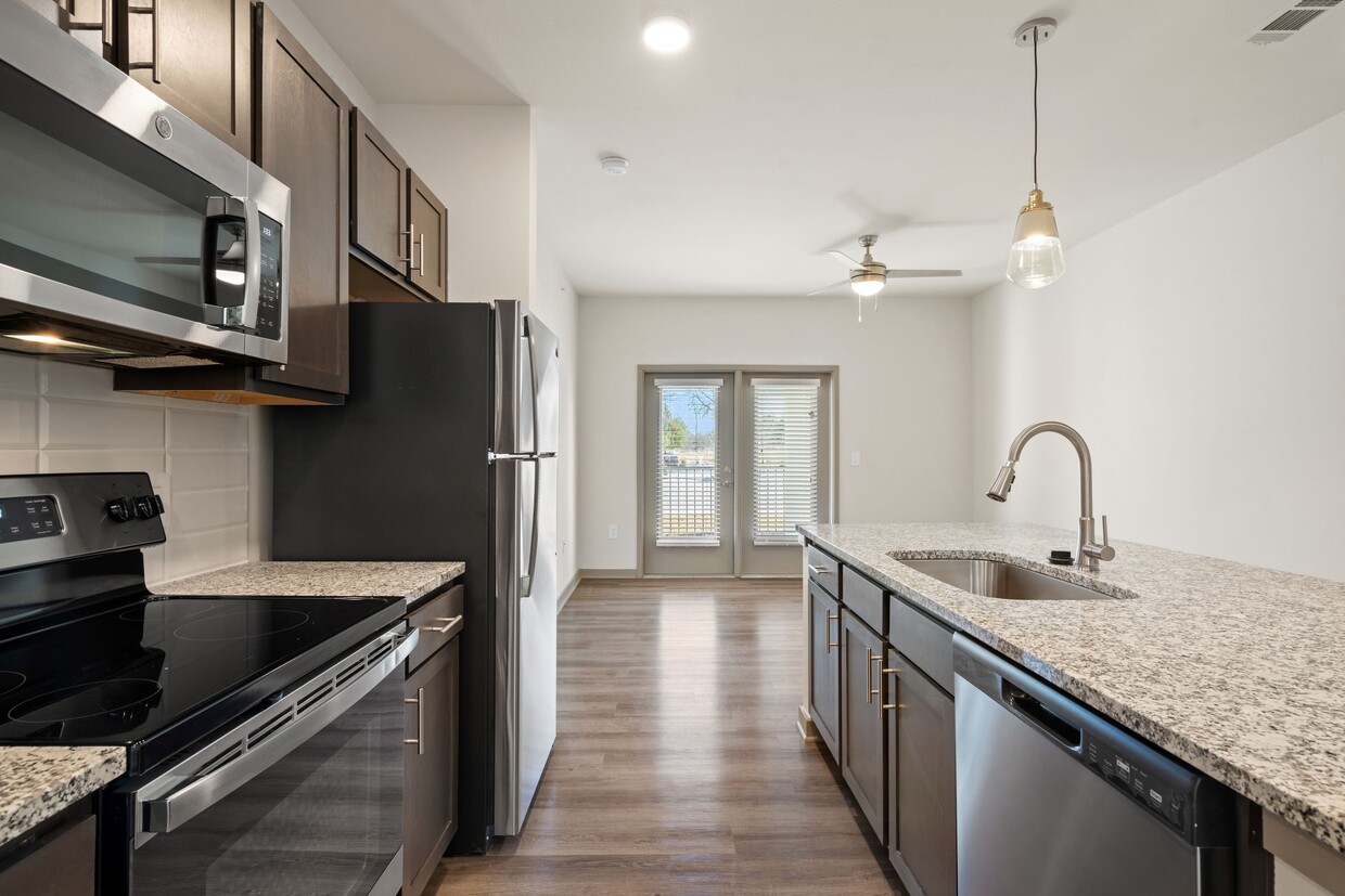 Torrington Arcadia Trails - Alquileres en Balch Springs, TX |  Apartamentos.com