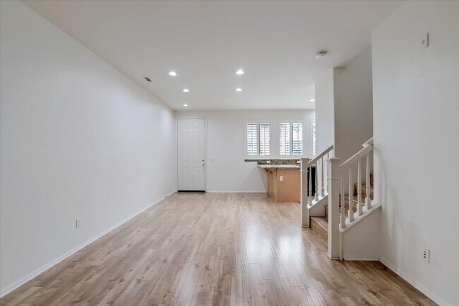 Living room - 10522 Maple Ln