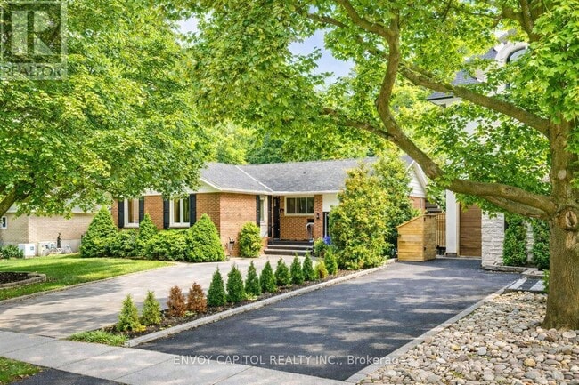 Building Photo - 86 W Deane Park Dr