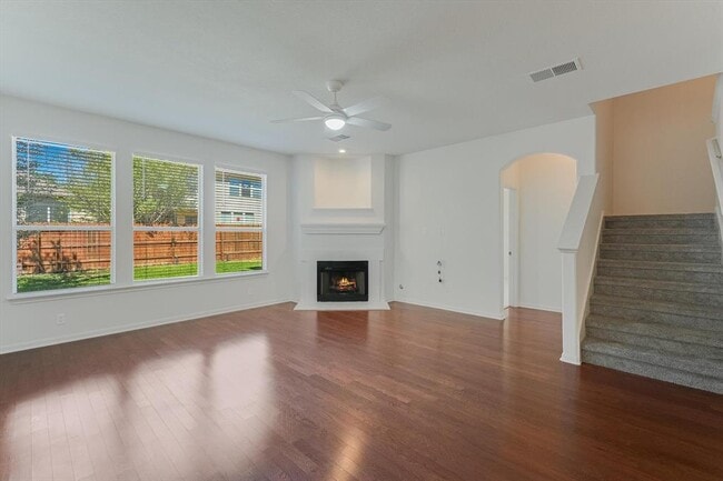 Building Photo - 9316 Bavaria Ln