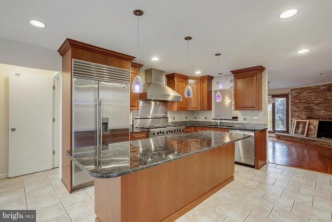 Foto del edificio - 9801 Clydesdale St