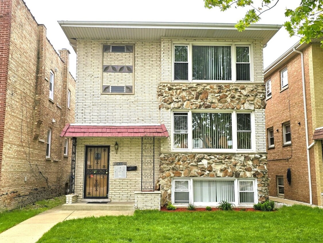 3633 W 55th St, Chicago, IL 60632 - House Rental in Chicago, IL ...