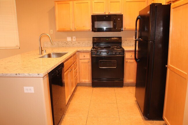 Foto del edificio - Beautiful 3 bedroom home in Southern Highl...