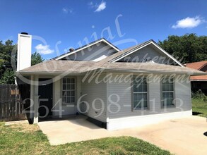 Building Photo - 1803 Dickens Dr