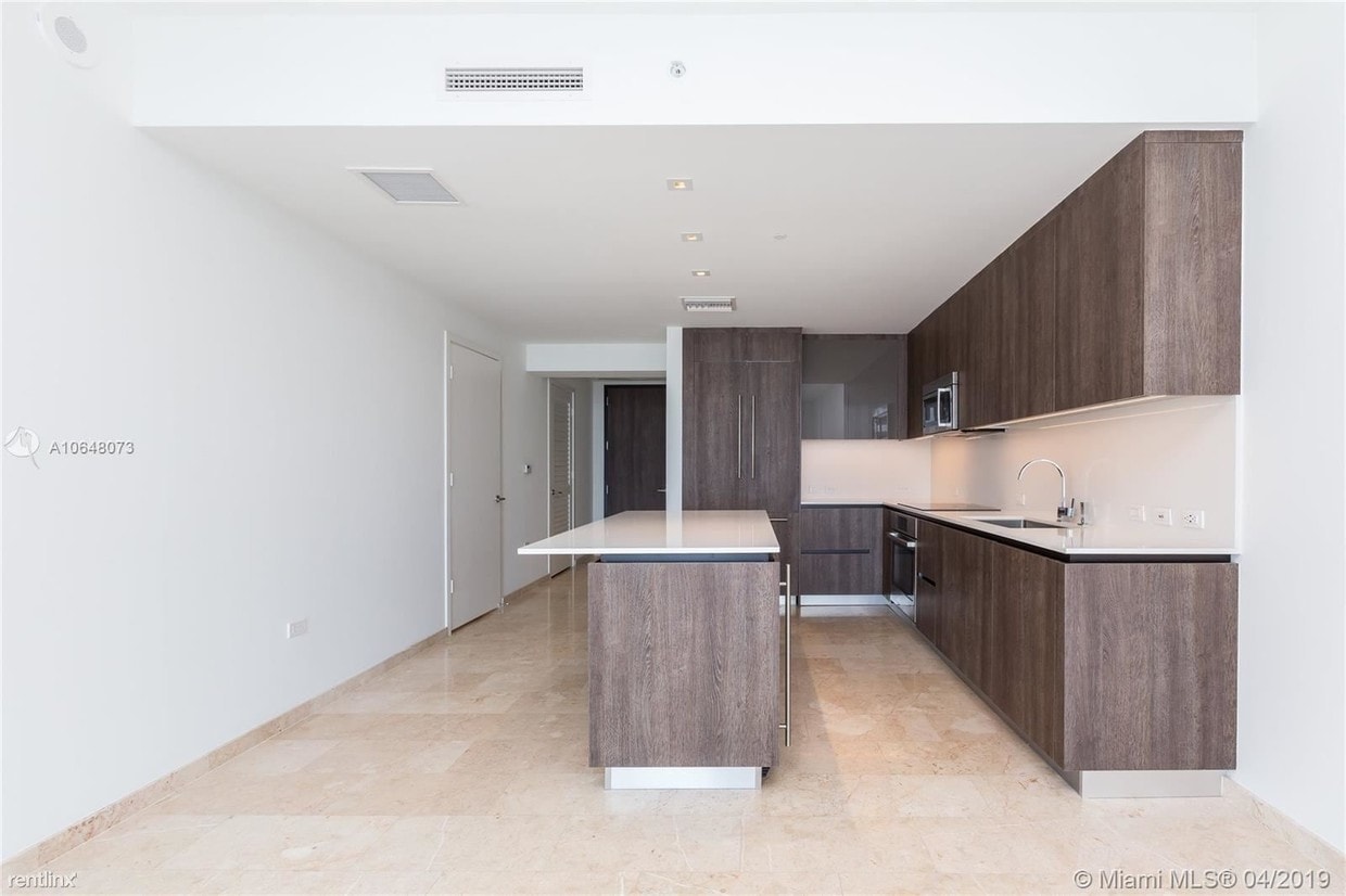1 br, 1.5 bath - Reach Condo - 1 br, 1.5 bath  - Reach Condo