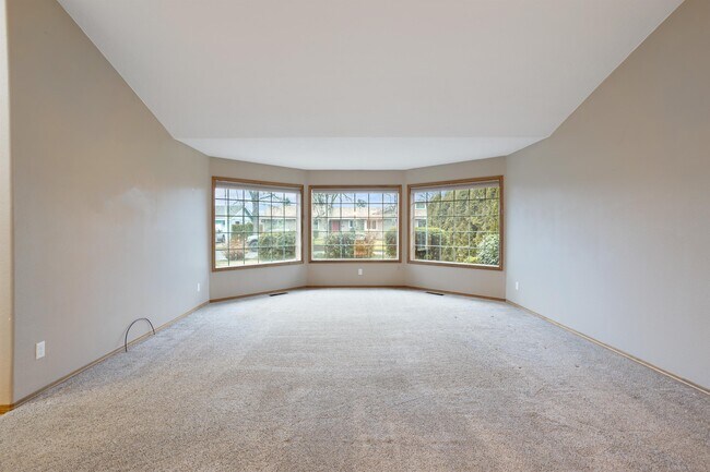 Foto del edificio - 5120 Cecilia St SE