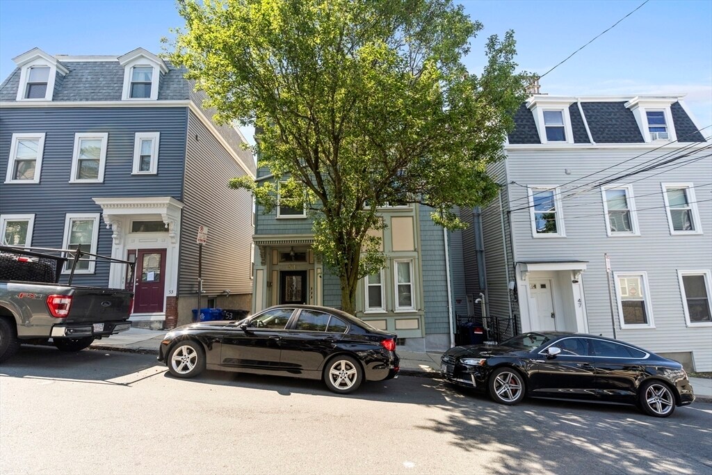 Primary Photo - 51 Telegraph St