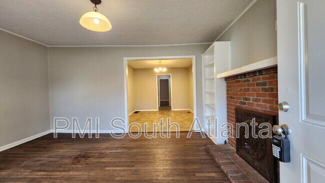 Foto del edificio - 8415 Cleckler Rd