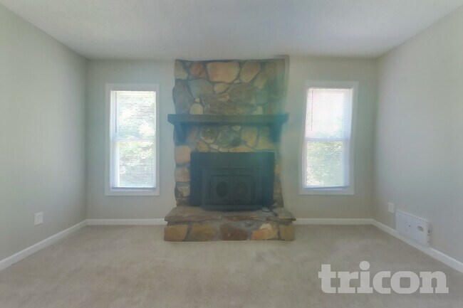 Foto del edificio - 2466 Red Barn Rd