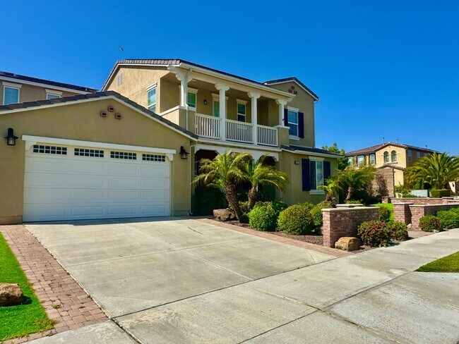 Foto del edificio - Corner lot Executive home near everything!