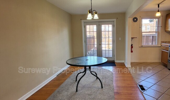 Foto del edificio - 2092 Heather Rd