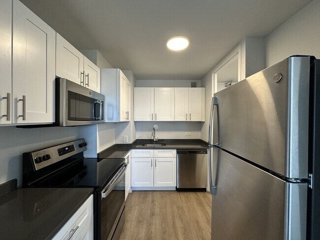 Foto del edificio - 1349 N Dearborn St