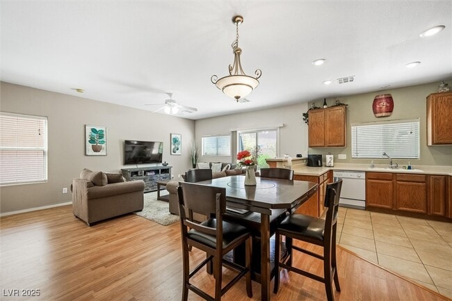 Foto del edificio - 10389 Calypso Cave St