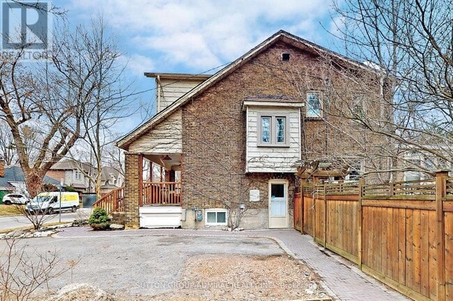 Building Photo - 73 Glendora Ave