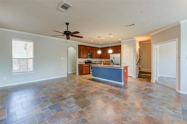 Building Photo - 141 E Montfair Blvd