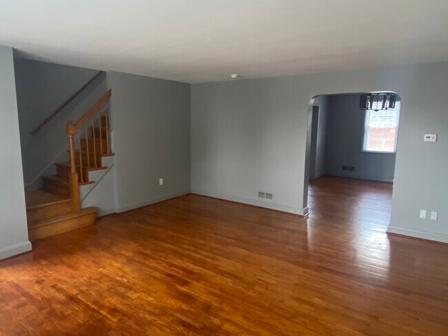 Foto del edificio - 8436 Pleasant Plains Rd
