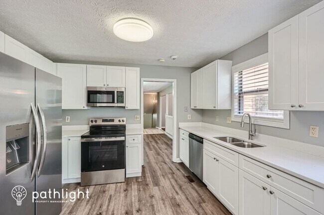 Foto del edificio - 2510 Zane Dr SW