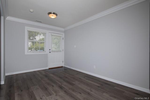 Foto del edificio - 215 Tudor Ln